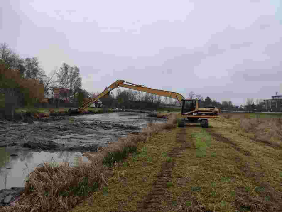 Langstielbagger / Long Reach