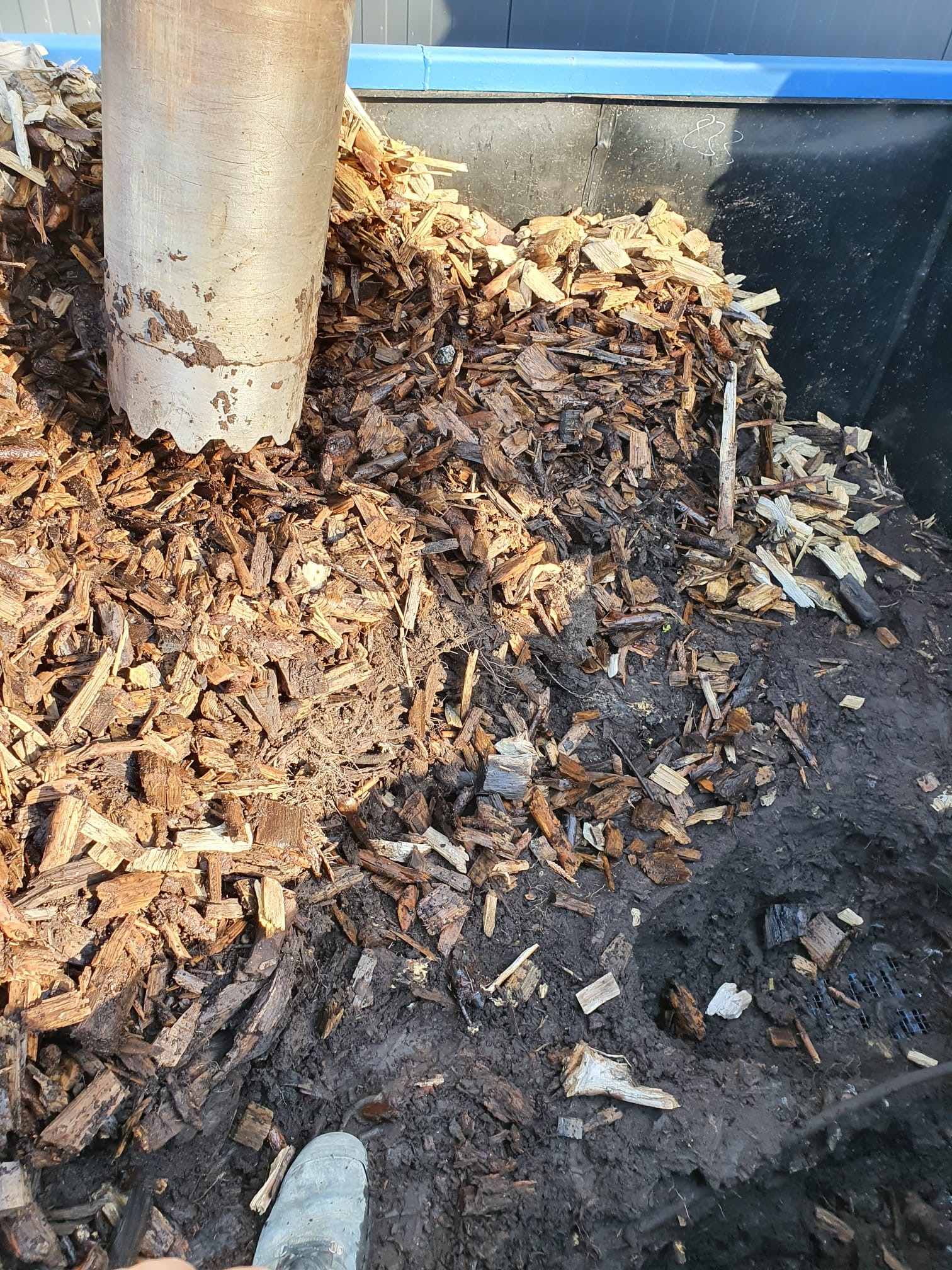 Austausch von Biofiltermaterial